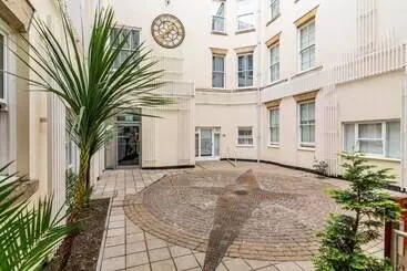 Apartaments turístics Hounds Gate Court