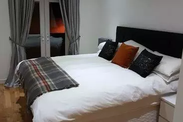 ツーリストアパートメント Langley Apartment City Centre 2 Min Walk To Secure Parking