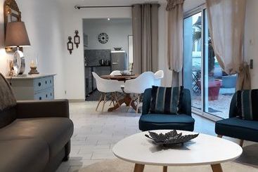 بيت ريفى ô Tour S Angels