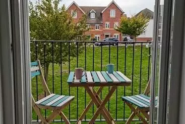 Apartaments turístics Cosy Apartment With Balcony