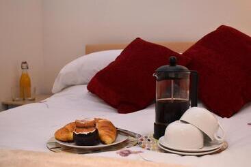 آپارتمان‌های توریست‌ها Studio 22