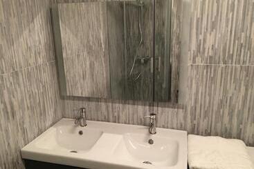 آپارتمان‌های توریست‌ها Apartment Villeurbanne