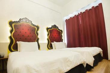 酒店 The Silver Inn