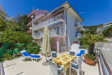 Ferienwohnungen Apartments Zvonimir