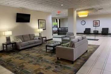 בית מלון כפרי Quality Inn & Suites Downtown Mansfield