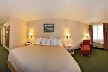 酒店 Quality Inn & Suites Weed  Mount Shasta