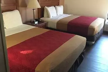 ホテル The Best Inn & Suites