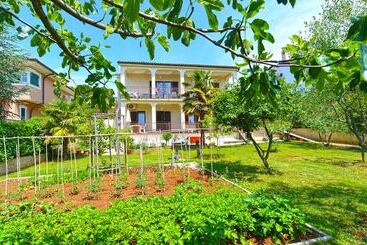 Appartamenti turistici Apartments Porec 336