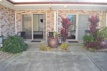 Redland Bay Motel