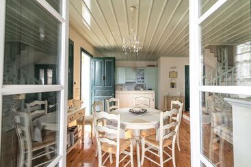 游客公寓 Villa Heliana Enchanting Seaviews