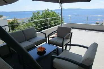 Turistlägenheter Apartmani Marinović