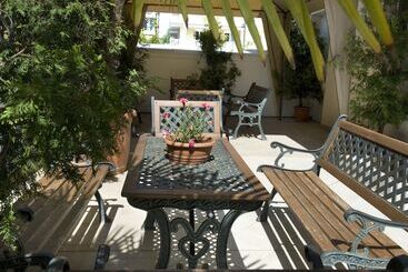 شقق خاصة سياحية Harisis Apartments