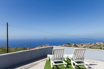 شقق خاصة سياحية Panoramic House In Ponta Do Sol