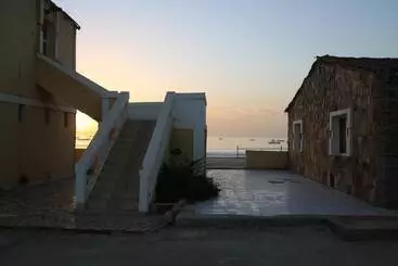 Mökkimajoitus Hôtel Sabah