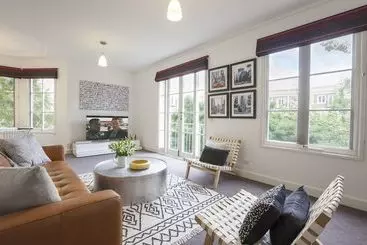 Boutique Stays Wellington Mews, Apartment In East Melbourne