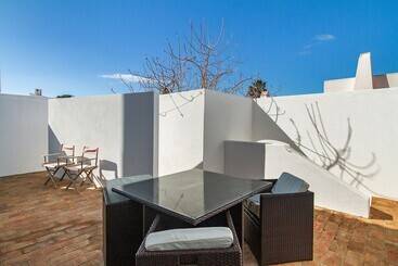 Apartamento Liiiving In Algarve Alvor Blue Villa