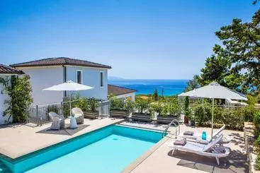 آپارتمان‌های توریست‌ها Villa Indikon