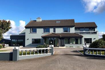 Aamiaismajoitus (B&B) Cill Bhreac House