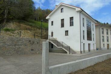 游客公寓 Apartamentos Buenavista Tineo