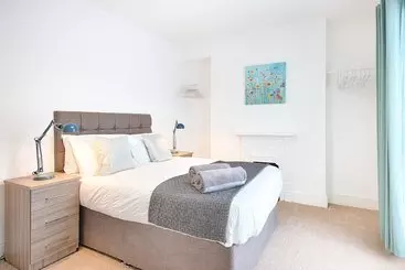 آپارتمانهای توریستها Check It Out, Eaton S House