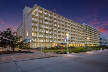 Aparthotel Country Inn & Suites By Radisson, Virginia Beach Oceanfront , Va