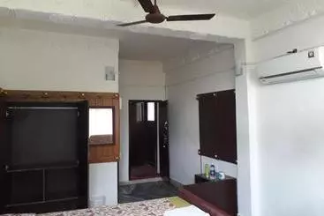 Hotel Blue Waves Beach Residency