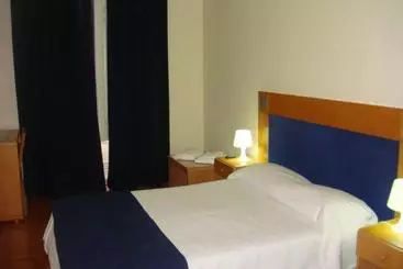 Pension Midis   Local Accommodation