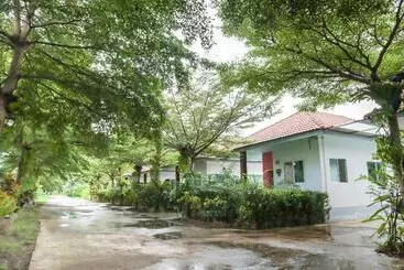 Hotel Oyo 365 Family Bungalow