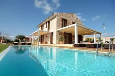 Appartements touristiques Villa Barcares Gran For 10, Pool, Gym And Close To Beach