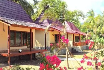 ベッドアンドブレックファースト Coconut Bungalow