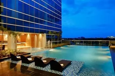 Savoy Hotel Mactan
