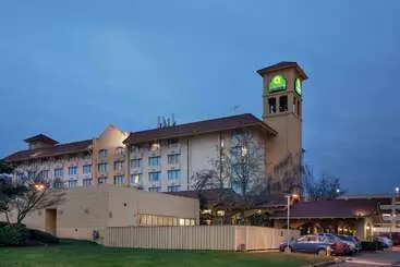 Hotel La Quinta Inn & Suites By Wyndham Seattle Sea Tac Airport