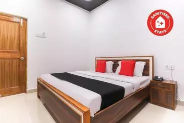 Hotel Capital O 64299  Suncity