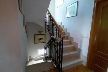 Pensão Chalet Avila Rooms