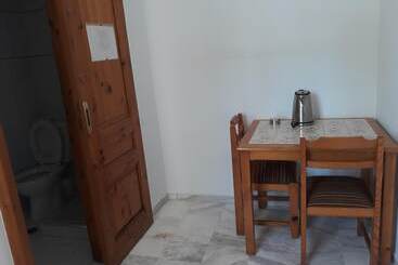 آپارتمانهای توریستها Anthi Katerina Rooms