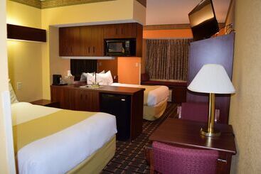 Microtel Inn & Suites By Wyndham Rock Hill/charlotte Area