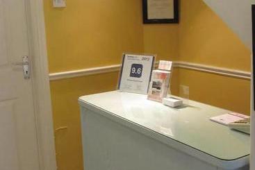 Pensjonat Kennys Guest House