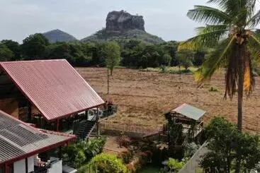 Pensão Kashyapa Kingdom View