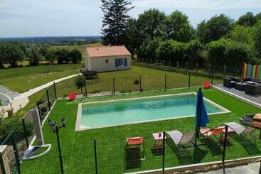 茅舍 Chambre D Hôtes 84 De La Manelière