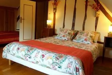 ペンション La Sauleraie