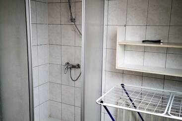 דירות לתיירים Monteurzimmer Hauptstrasse