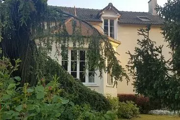 Majatalo La Montignonne