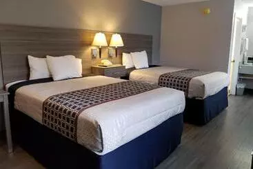 ホテル Old Bardstown Inn