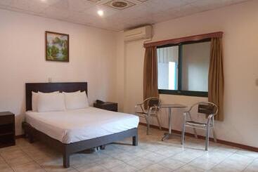 فندق Puntarenas Beach