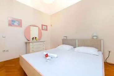 Apartamento Hostel Guesthouse Mira