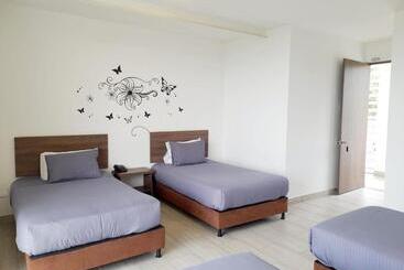 ホテル Entre Lomas