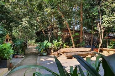 Пансион Brightness Villa