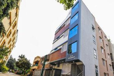 Hôtel Capital O Sln Residency