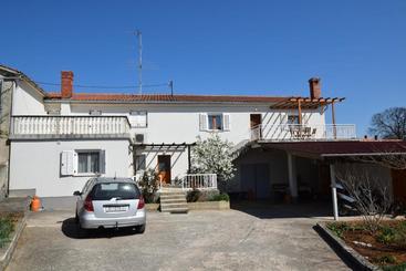 דירות לתיירים Apartment Stela