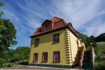 Apartaments turístics Villa Am Ehrensteig